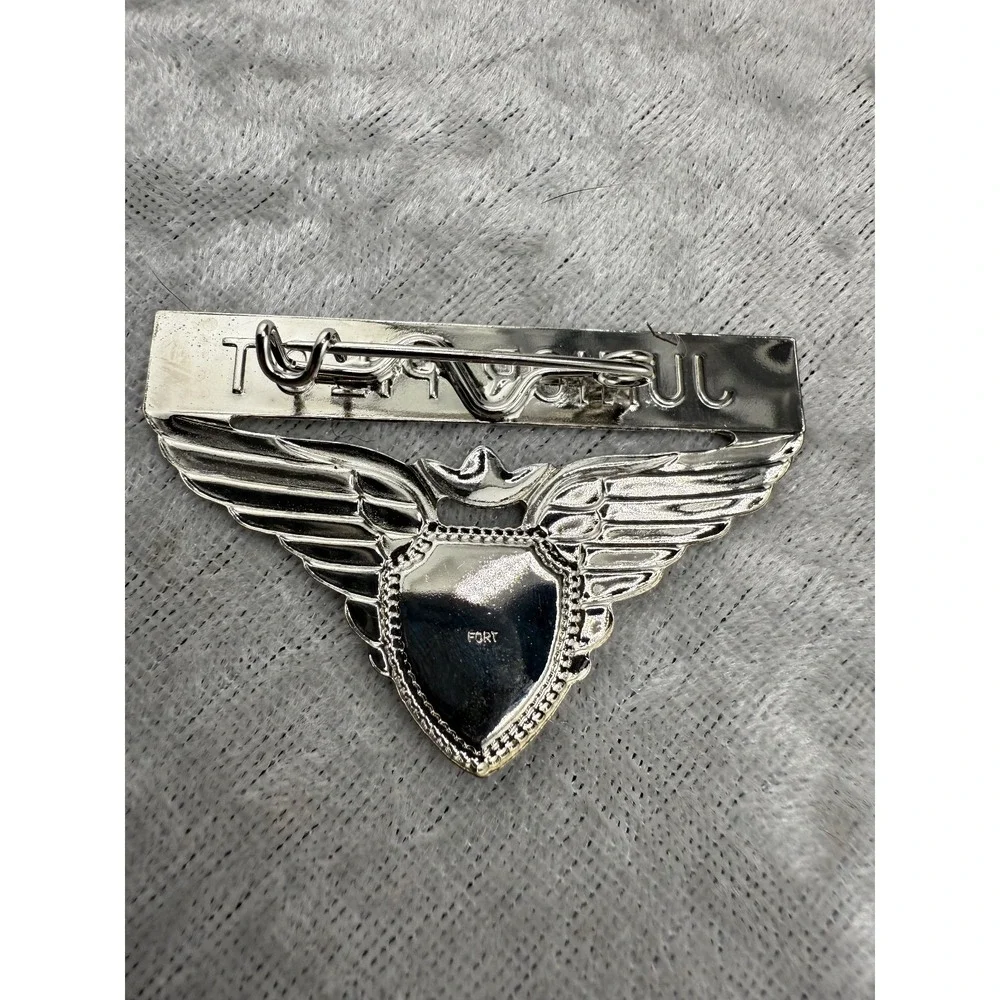 Vintage Junior Flight Crew Brooch Pin Wichita, Kansas‎ In Box